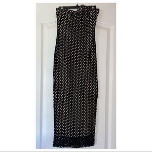 Black Strapless MIDI Dress